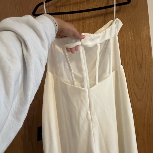 Unused white romper from Lulus. Originally $90. - Picture 2 of 4